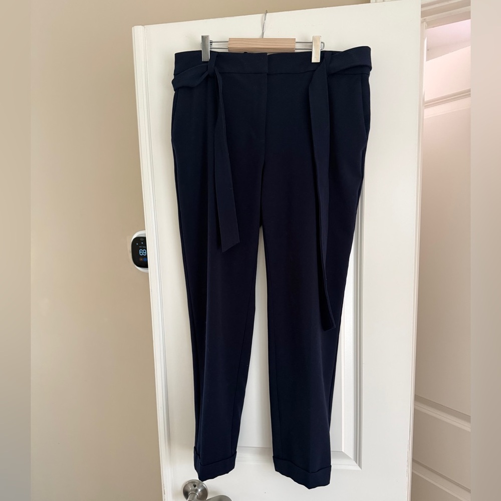 LOFT Elegant Navy Women's Pants - size 8